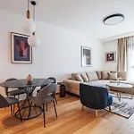 28 - Premium شقة *