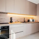 28 - Premium بودغوريتْسا