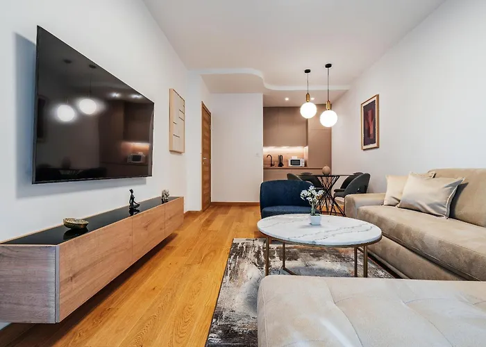 28 - Premium Apartment *