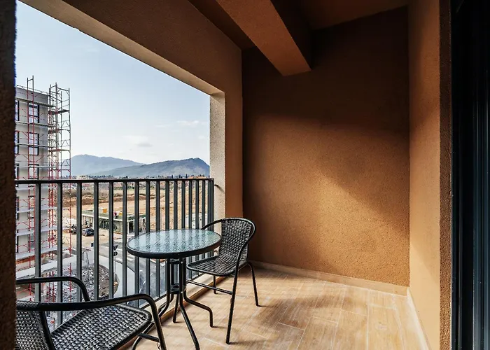 28 - Premium Apartment